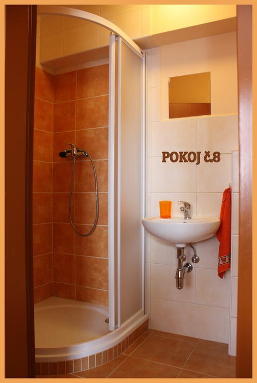 Penzion Pinokio Boží Dar Buitenkant foto